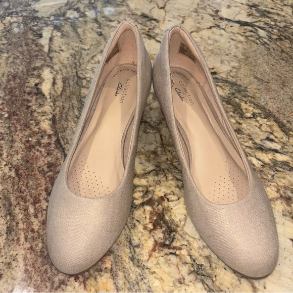 Clark’s Wedge Espadrille Shoes - Picture 2 of 7